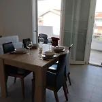 Gioja Apartamento